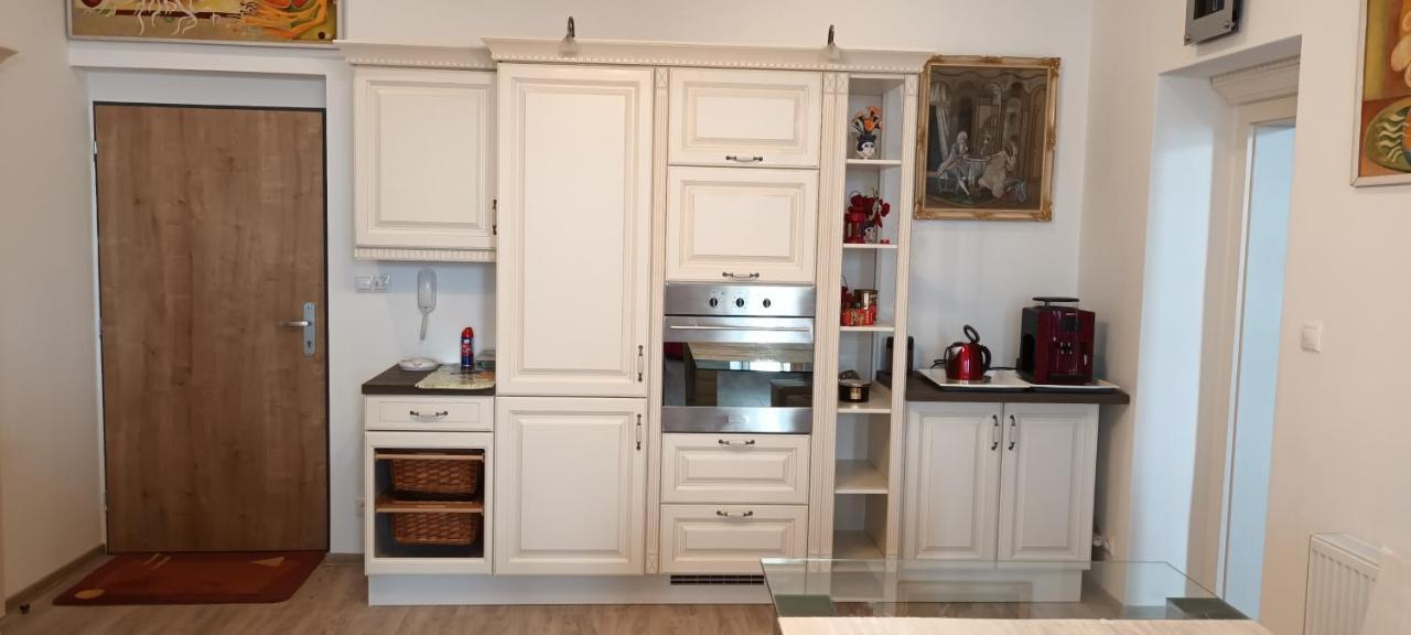 Ferienwohnung Apartman Ostry Vrsok V Starom Smokovci Vysoké Tatry Exterior foto